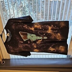 Turquoise Lightning Bolt Acid Wash Tshirt